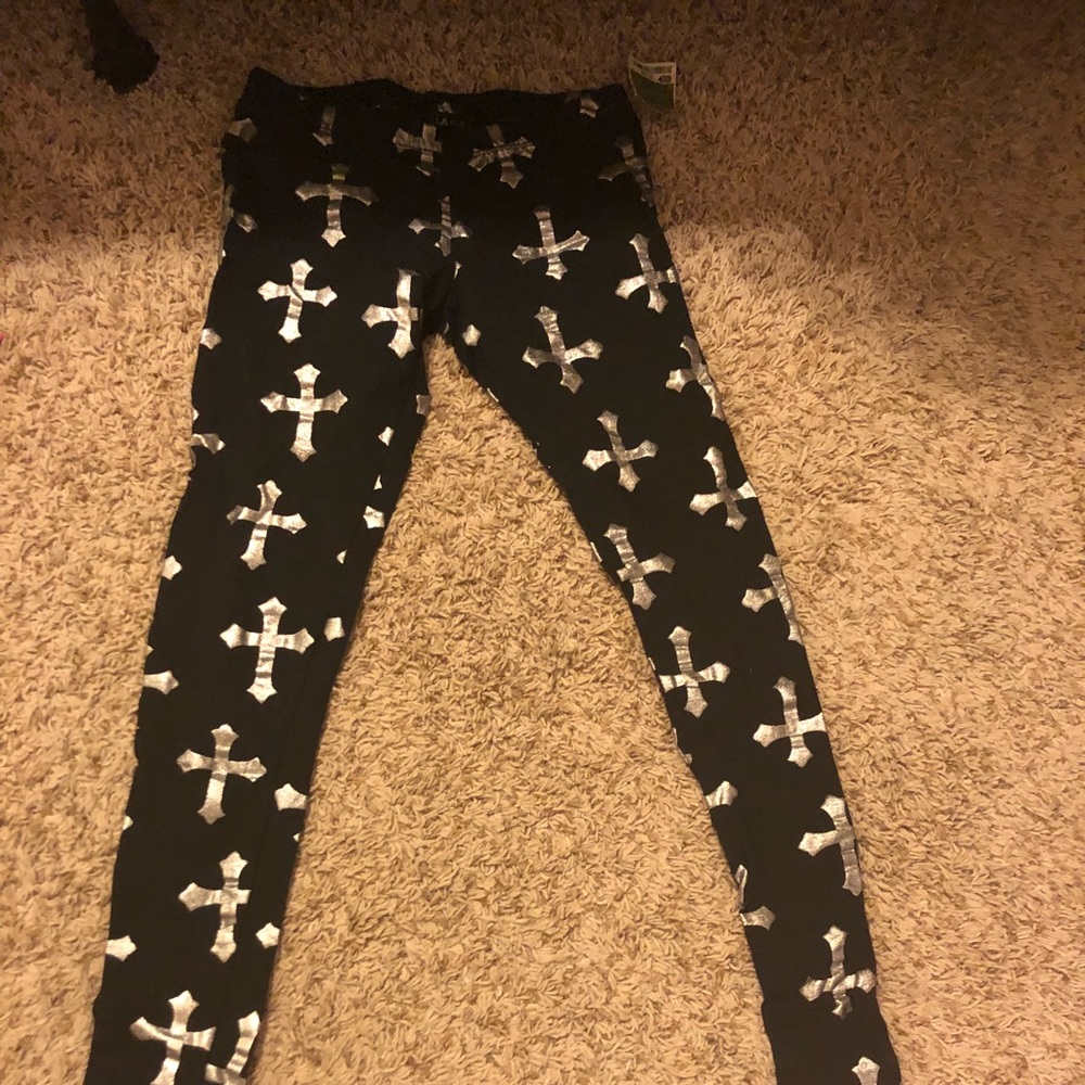 Cross leggings
